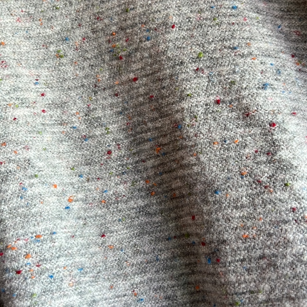 Sweater - Picture 2 of 3